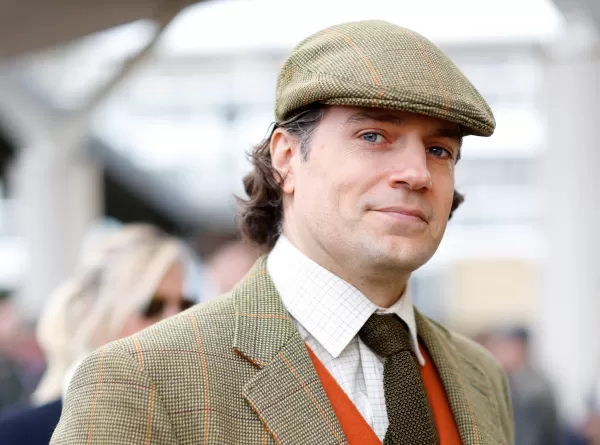 Henry Cavill leading Warhammer 40K cinematic universe development