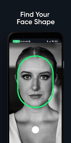 <p>Conseils pour une Hiface utilisation optimale en 2024</p>
<ul>
<li><strong>Bon éclairage :</strong> Utilisez des selfies bien éclairés pour une analyse précise.</li>
<li><strong>Angles multiples :</strong> Capturez des selfies sous différents angles pour une analyse complète.</li>
<li><strong>Expérience :</strong> Explorez librement différents styles à l'aide de la fonction de relooking virtuel.</li>
<li><strong>Mises à jour régulières :</strong> Gardez l'application à jour pour bénéficier des meilleures fonctionnalités et algorithmes.</li>
<li><strong>Engagement communautaire :</strong> Connectez-vous avec d'autres utilisateurs pour trouver de l'inspiration et des idées.</li>
</ul>
<p><img src=